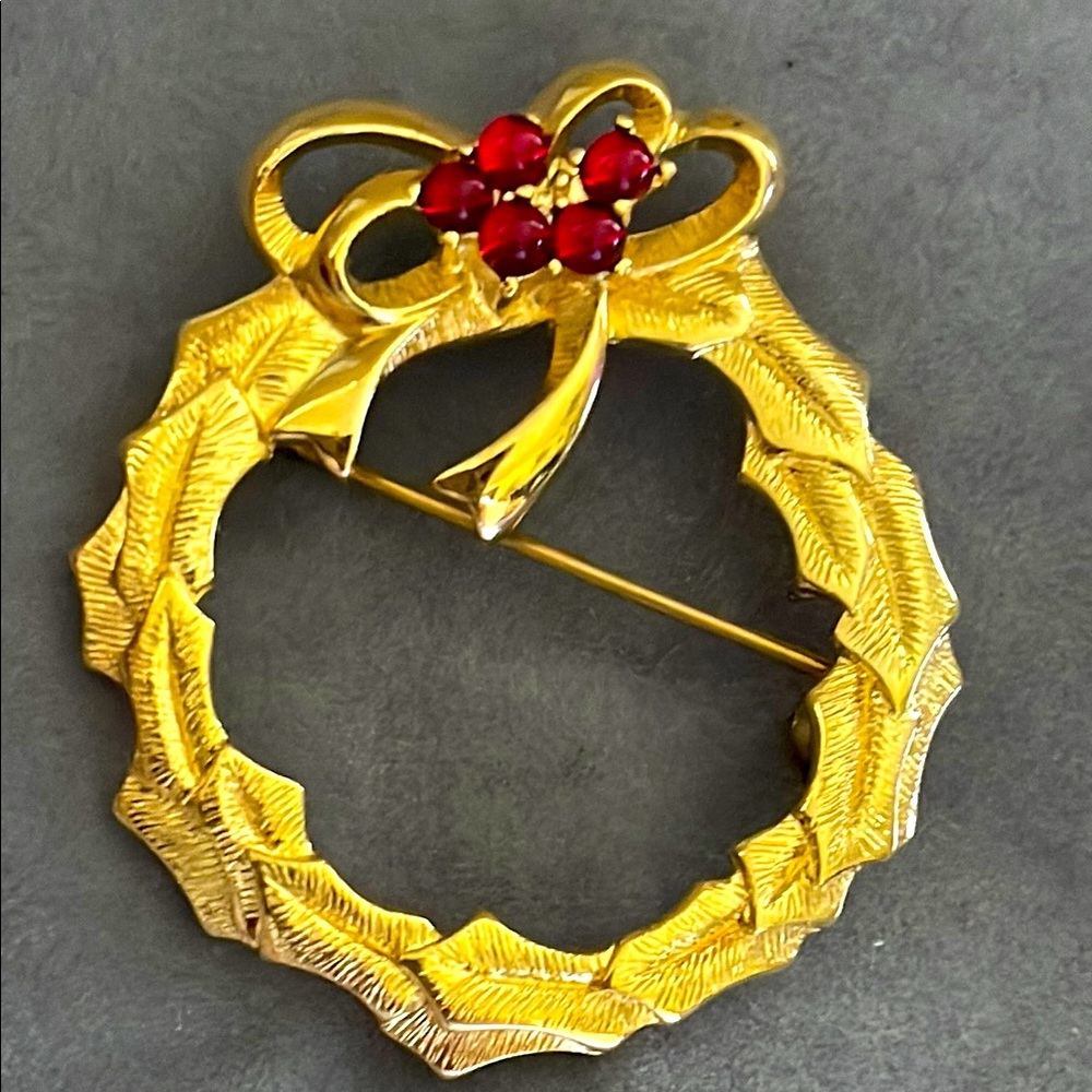 Vintage Monet christmas brooch